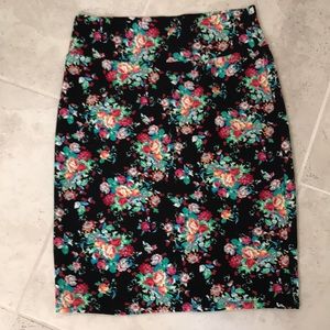 Cassie skirt sz xl lularoe